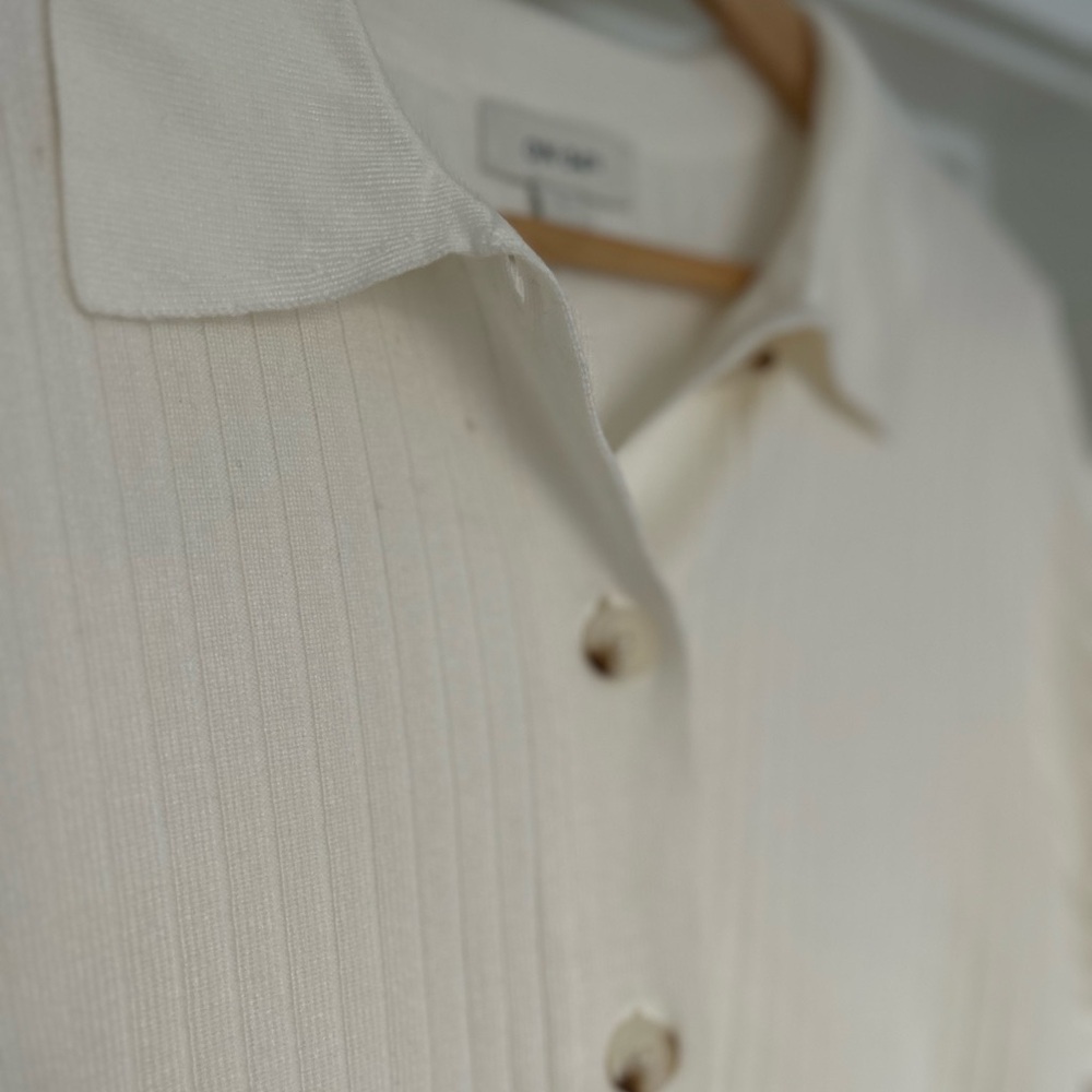 White Ribbed Button-Up Shirt - Picture 2 of 5